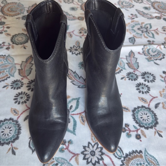 Frye & Co. Womens Black Maley Pull Tab Bootie Size 7.5M - Picture 2 of 9